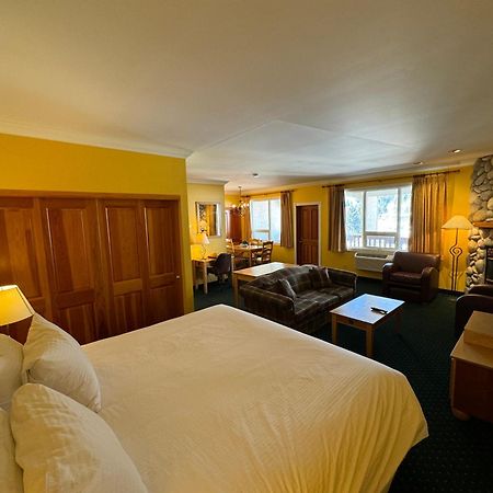 Park Place Lodge Fernie Esterno foto